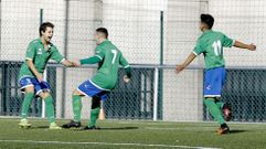 El Ordes celebra uno de sus goles en campo del Silva