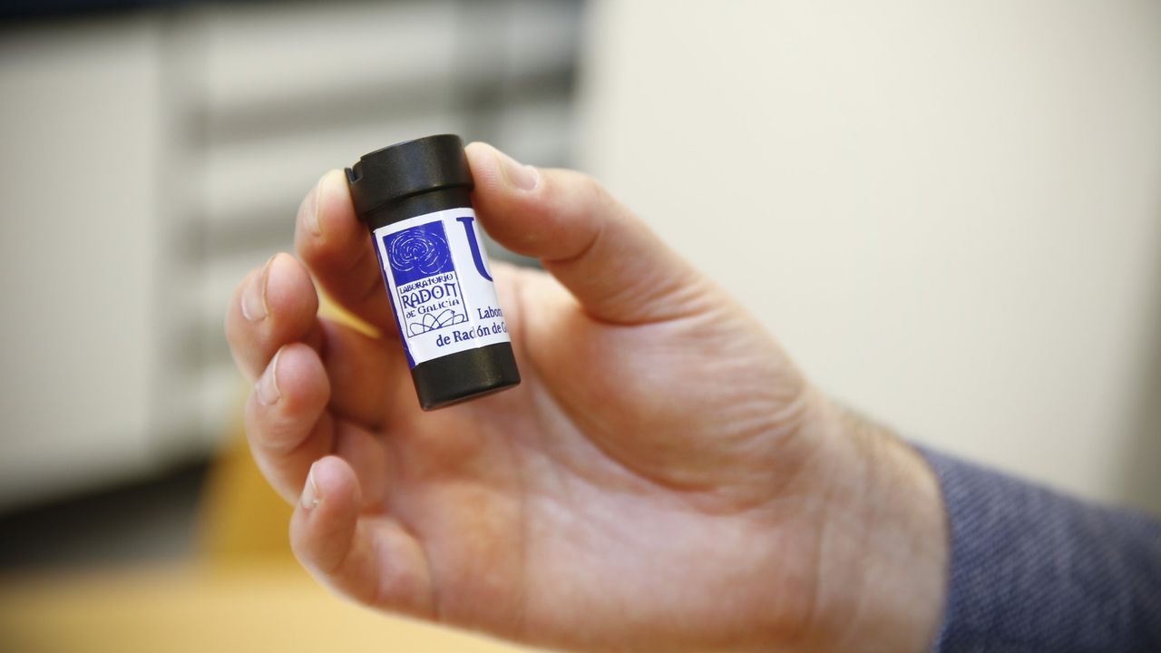 La USC lidera un protocolo pionero en Europa para vigilar la exposición al radón en trabajadores
