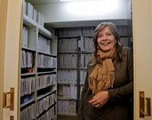 Dolores Villar Pispieiro, en el archivo de su despacho, en A Coru�a.