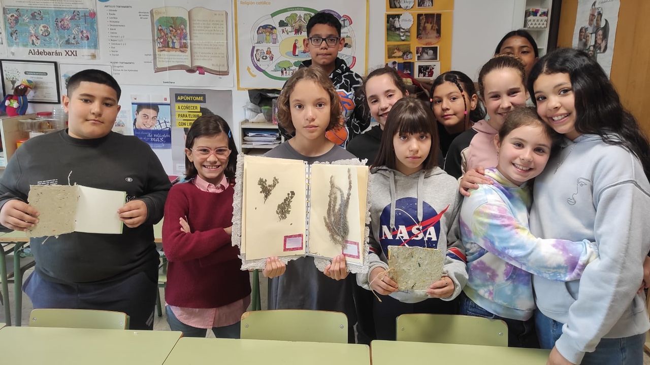 Un santuario de plantas aromáticas en el colegio A Gándara de Monforte