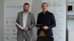 Artur Yuste y Germ�n Rodr�guez-Sa� firmaron el convenio de colaboraci�n entre el grupo Cuevas y la AECC