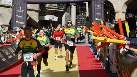 Carrera solidaria de la Guardia Civil en Ourense.