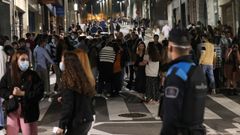 Noche de movida en Santiago, con mucha vigilancia policial