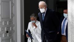 El magistrado del Tribunal Constitucional Fernando Vald�s, investigado por maltrato a su mujer, fotografiado a su salida del Tribunal Supremo