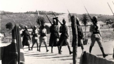 Soldados senegaleses que custodiaban Morand (Boghari), uno de los campos de trabajo de Argelia en los que estuvieron internados exiliados republicanos espaoles