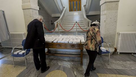 Hubo mesa electoral en el palacio de San Marcos, en Lugo