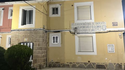 Grupo de casas Antonio Garelly, no centro de Burela