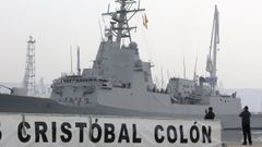 La fragata Crist�bal Col�n, en imagen de archivo en el Arsenal de Ferrol. 