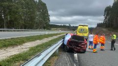 El tramo de la A-54 en el que se han producido accidentes graves, en la imagen el que el domingo le costó la vida a una joven pareja