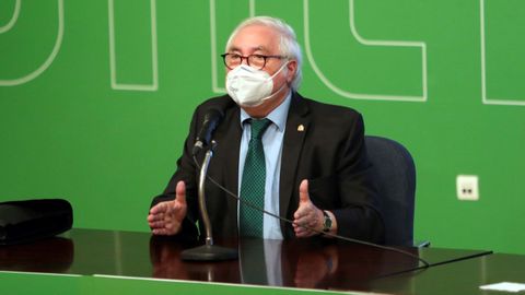 Manuel Castells, ministro de Universidades