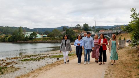 La conselleira de Medio Ambiente e Cambio Clim�tico, �ngeles V�zquez, visit� un tramo en Soutomaior. 