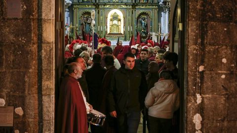 Estreno frustrado de la procesin de La Piedad en Boiro