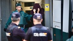 Puesta a disposicin judicial en Cambados de los detenidos en una operacin internacional en Sanxenxo