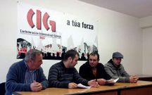 Parte de los operarios explicaron el fallo con Merayo ayer en la CIG.