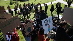 Acto en el campus contra el cambio clim�tico