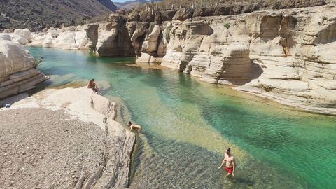 Una piscina natural en uno de los espectaculares ca&ntilde;ones del pa&iacute;s