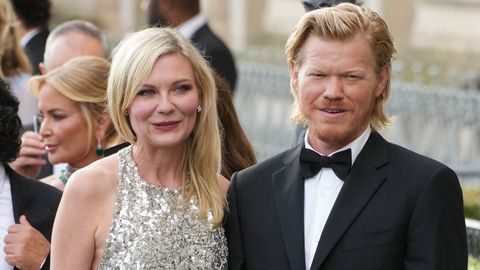 Kirsten Dunst y Jesse Plemons