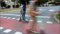 El fiscal de Tr�fico de Galicia propone un carnet para bicis y patinetes el�ctricos