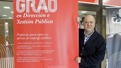 El profesor Enrique Varela, decano comisario de la nueva facultad de Direcci�n e Xesti�n P�blica del campus de Pontevedra