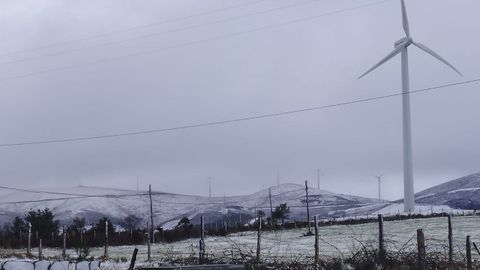 Nieve en A Ga�idoira esta ma�ana
