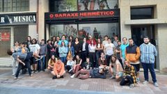 Alumnos y alumnas de la Escola Profesional de Banda Deseada e Ilustracin O Garaxe Hermtico.