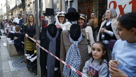 Desfile del s�bado de pi�ata en Celanova