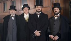 La serie, dirigida por Miguel Bardem, cuenta con un destacado reparto.