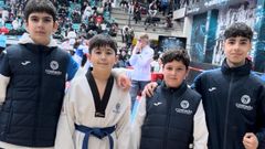 Deportistas del Costado Suh Sport en el campeonato gallego de promesas.