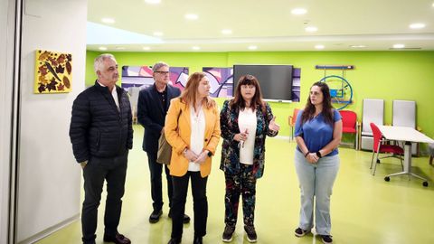 La consejera de Derechos Sociales y Bienestar, Nerea Monroy, visita el centro de d�a de Cand�s.