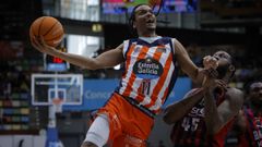 Alonzo Verge, durante su anterior etapa en el Leyma.