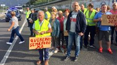 Vecinos de Chapela piden un paso de peatones en la N-552