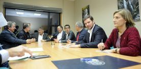 A la reuni�n asistieron todos los alcaldes de la zona, excepto los de Lal�n y Doz�n. 