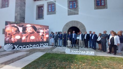Inauguracin en septiembre del 2022 del albergue de peregrinos de Diomondi, al que se dio el nombre de la fundadora y primera presidenta de la asociacin, Aida Menndez Lorenzo