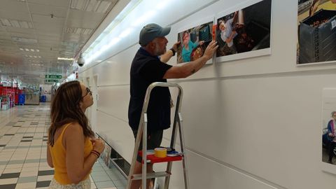 Los t�cnicos del proyecto Ecofriendly de Down Coru�a Franqui Illanes y Sabela Conde