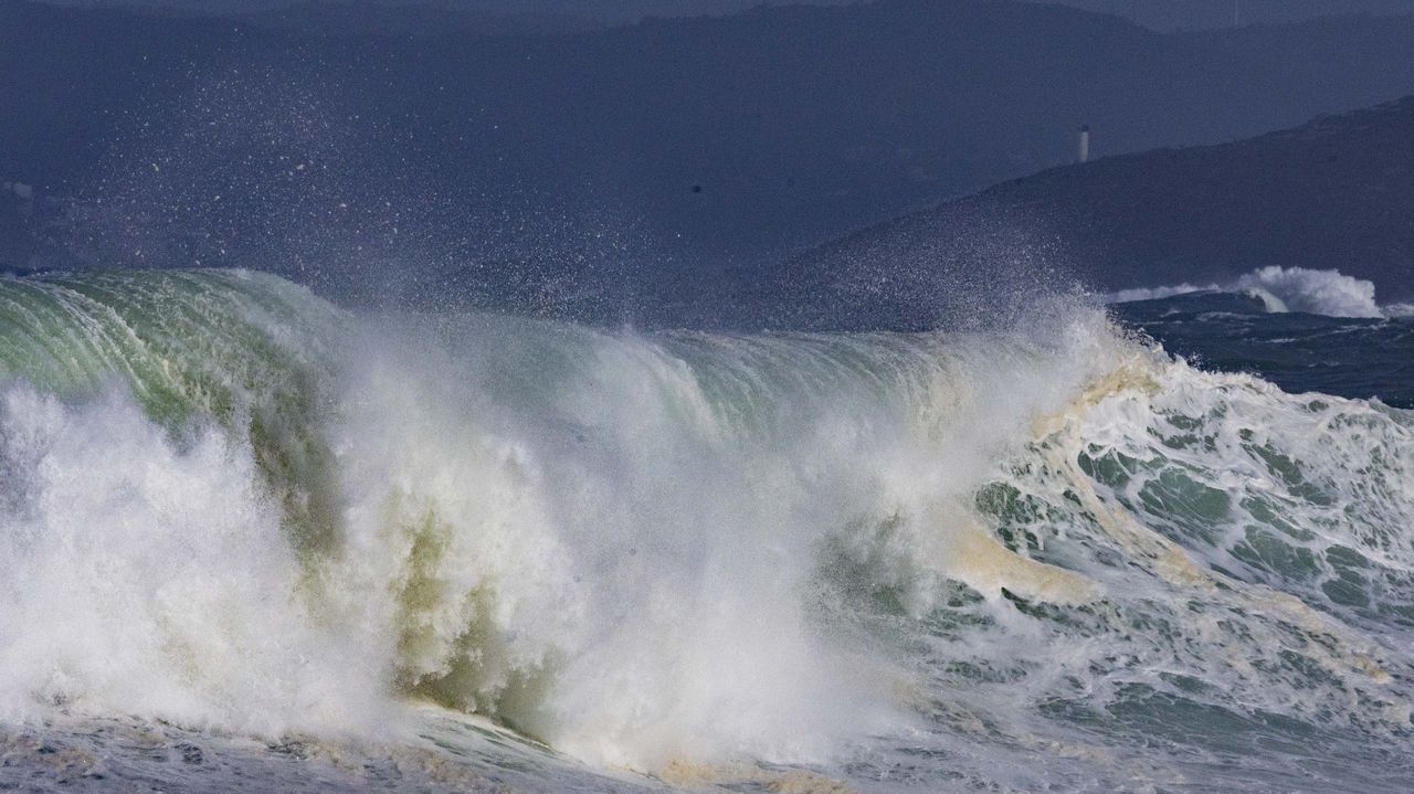 Alerta roja por temporal en el mar