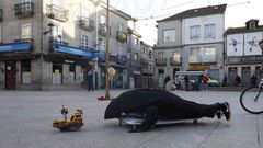 Un vecino de Xinzo disfrazado de orca