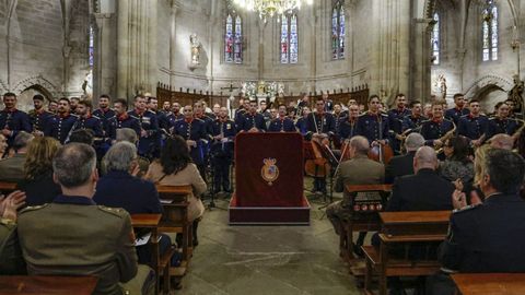 La banda de la Guardia Real actu� en la iglesia de San Pedro