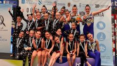 Representantes del Club R�tmica Xove en el auton�mico escolar.