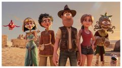 Tadeo Jones, en el centro, rodeado de sus compa�eros de tribulaciones.