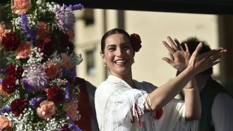 Desfile el Bando de la Huerta, en Murcia, una feria de abril.