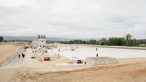 El aerdromo ocupa unas 23 hectreas