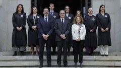 Los siete jueces que se estrenan en Galicia, junto al presidente del TSXG, Jos Mara Gmez y Daz-Castroverde, el de la Sala de lo Social, Luis Fernando de Castro Mejuto, y de la Sala de lo Contencioso, Mara Dolores Rivera Frade