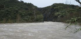 El Sil creci� tanto este fin de semana que el t�nel qued� oculto bajo el agua y el r�o recuper� su cauce de antes de los romanos. 