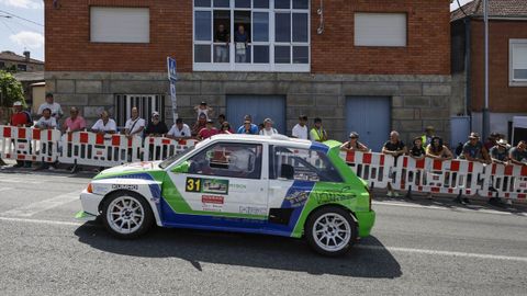 Miguel Rodr&iacute;guez con su Citro&euml;n AX en la Subida a Taboadela