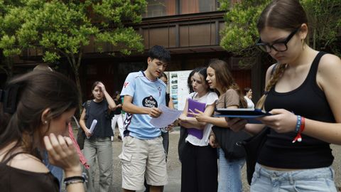Primer d�a de selectividad en el campus de Ourense