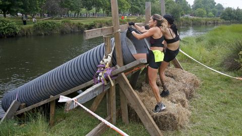 Pruebas de la Gladiator Race en la isla de las esculturas de Pontevedra