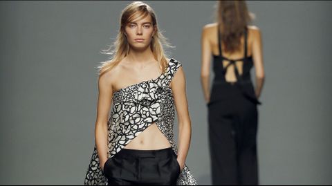 Desfile de Ángel Schlesser.