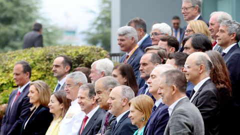 Foto de familia del primer d�a de Navalia en Vigo