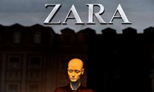 El �nico Zara de Ferrol se encuentra situado en la calle Real, a la altura de la plaza de Armas.