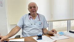 Jos� Ram�n Garc�a, jefe de Pediatr�a del Cardona. 